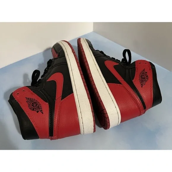 Men's Air Jordan 1 Retro '85 OG High Bred / Banned HV6674-067, Size 8 Red Black - Picture 9 of 10